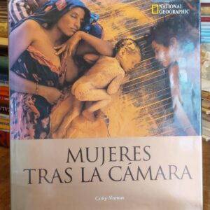 MUJERES TRAS LA CAMARA.